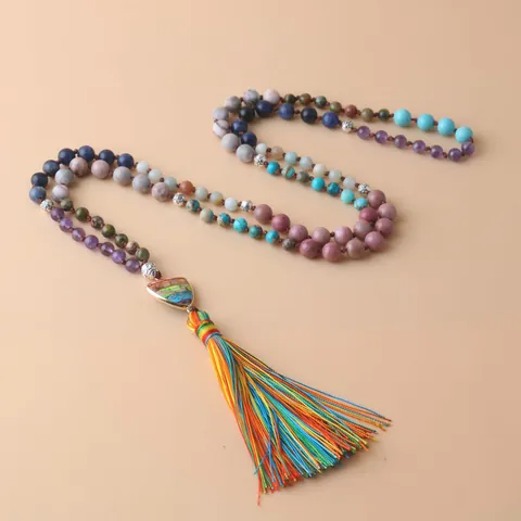 Collier de 108 Perles de Mala Bohème Pendentif en Pierre Impériale Naturelle Gland Coloré Colliers de Yoga Méditation Femmes Hommes Bijoux