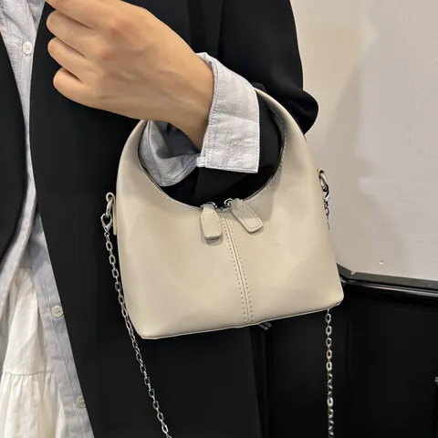 Women Retro PU Leather Handbag Fashion Chain Crossbody Bag Mini Hand Carry Bag Vintage Style Solid Color Shoulder Bag