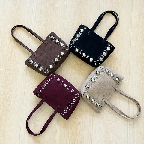 Vintage Faux Suede Tote Bag for Women Large Capacity Studded Shoulder Bag Retro Rivet Handbag Fashion Streetwear Travel Shopper Bag