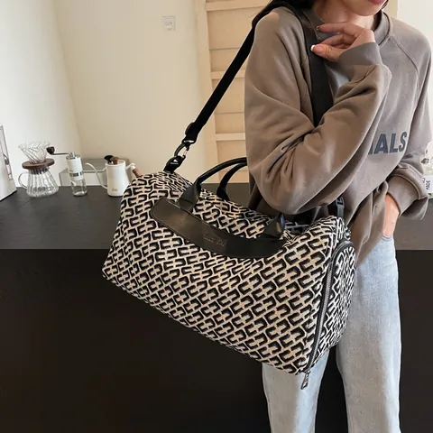 Sac de Voyage Grande Capacité pour Femmes Jacquard Géométrique Toile Weekend Sac de Sport avec Compartiment à Chaussures Sac de Voyage Bagage
