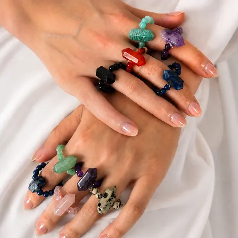 Bohemian Natural Stone Beaded Stretch Ring For Women Hexagonal Crystal Amethyst Rose Quartz Handmade Niche Jewelry Gift