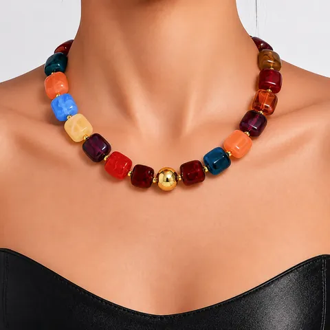 Trendy Chunky Colorful Acrylic Beaded Necklace For Women Fashion Vacation Irregular Round Resin Contrast Bead Choker Jewelry
