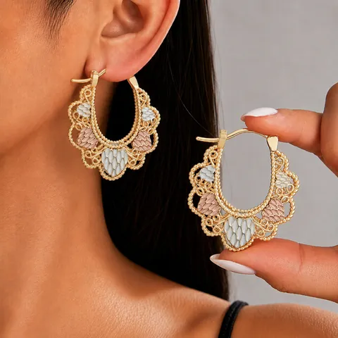 Franse Retro Holle Oorbellen Goud Driekleurig Zinklegering Maagd Maria Reliëf Rode Roos Oliedruppel Dames Sieraden