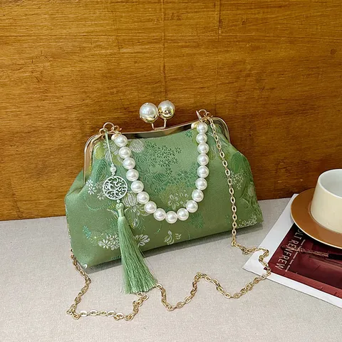 Vintage Chinese Style Embroidered Floral Handbag Elegant Artificial Pearl Handle Evening Bag With Metal Chain Strap