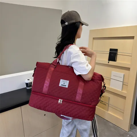 Quilted Diamond Large Capacity Travel Bag With Independent Shoe Compartment Dry Wet Separation Duffel Bag For Gym Yoga Trip