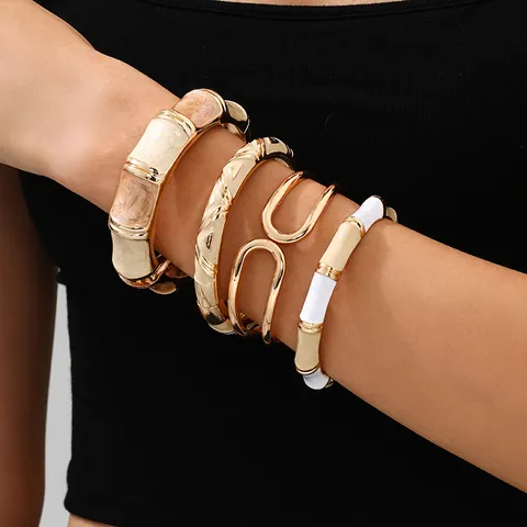Bohemian Gold Enamel Bangle Bracelet For Women Ins Style Bamboo Joint Design Zinc Alloy Drip Oil Jewelry Set Accessory