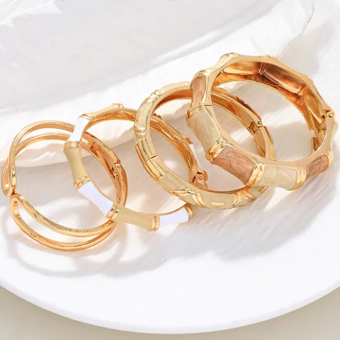 Bohemian Gold Enamel Bangle Bracelet For Women Ins Style Bamboo Joint Design Zinc Alloy Drip Oil Jewelry Set Accessory