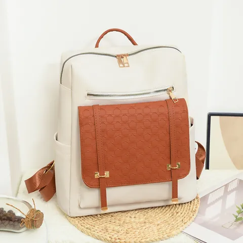 Zaino da Donna in Pelle PU Grande Capacità 2024 Moda Casual Borsa da Viaggio Impermeabile Zainetto Scolastico Multiuso