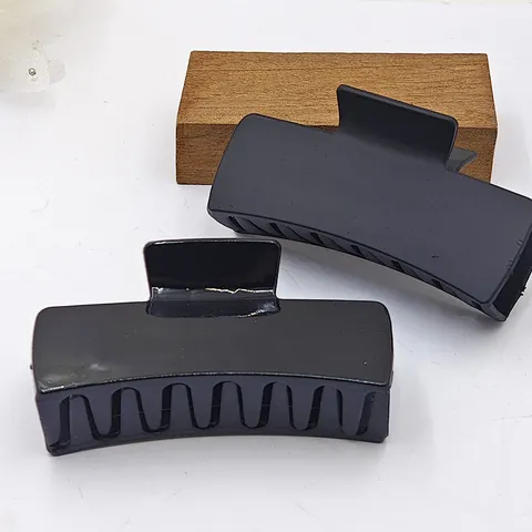 Large Black Square Plastic Hair Claw Minimalist Solid Plane Shark Clip Matte Glossy Hair Accessory For Women Fashion Jewelry