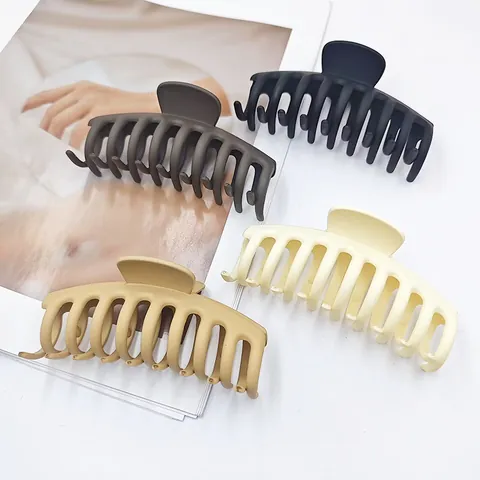 French Large Matte Hair Claw Clip Dragon Bone Cross Shark Clip Elegant Plastic Hair Accessories For Women Daily Styling