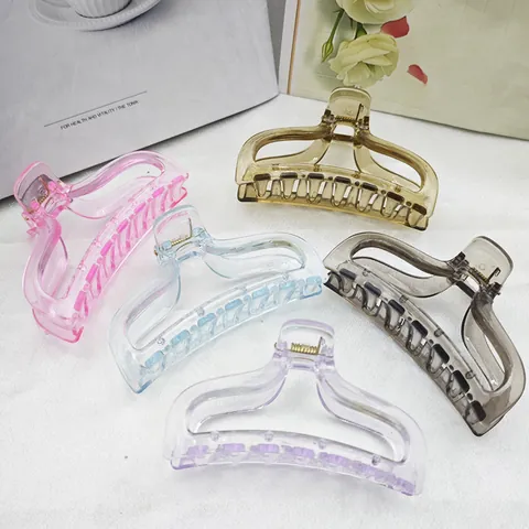 Large Matte Glossy Plastic Hair Claw Clip For Women Leopard Tortoiseshell Minimalist Strong Hold Shark Clip Hair Accessories