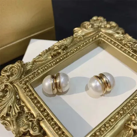 Pendientes de Clip de Perla Magnética de Lujo sin Perforación Diamante de Imitación Perla Artificial Pendientes de Imán para Mujer Joyería