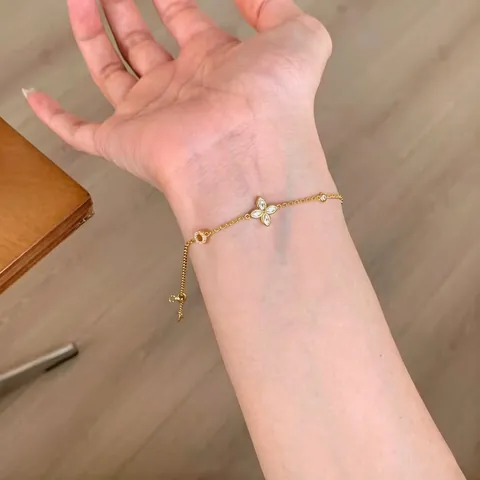 Exquisite Stainless Steel Gold Plated Clover Flower Rhinestone Bracelet For Women Adjustable Elegant Fashion Jewelry Gift