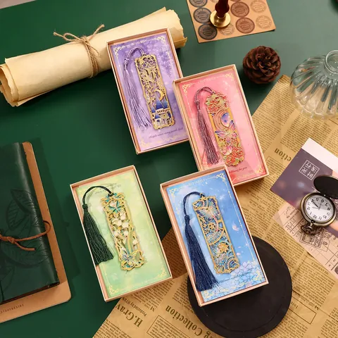 Exquisite Hollow Out Metal Butterfly Bookmark Elegant Floral Design With Tassel Vintage Book Clip For Students Kids Office School Supplies Gift
