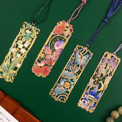 Exquisite Hollow Out Metal Butterfly Bookmark Elegant Floral Design With Tassel Vintage Book Clip For Students Kids Office School Supplies Gift