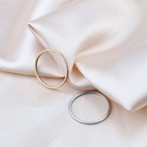 Minimalist Stainless Steel Thin Ring Polished Titanium Steel Simple Geometric Round Band Jewelry For Unisex Couple Gift