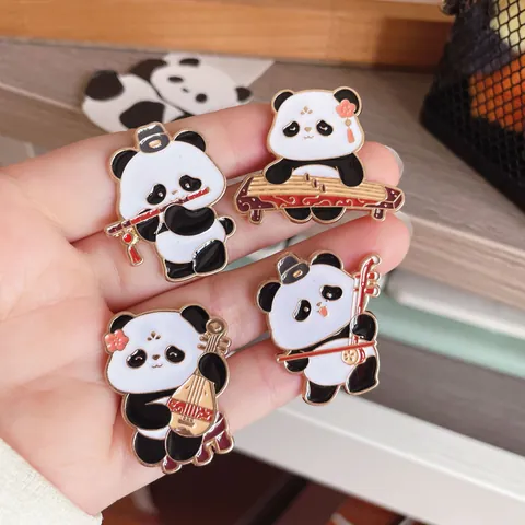 Chinese Style Cartoon Panda Enamel Brooch Musical Instrument Pipa Erhu Guzheng Flute Zinc Alloy Metal Badge Pin Jewelry Gift