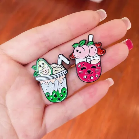 Cute Cartoon Fruit Milk Tea Cup Brooch Enamel Zinc Alloy Pin Peach Avocado Grape Strawberry Badge Fashion Jewelry Gift For Students