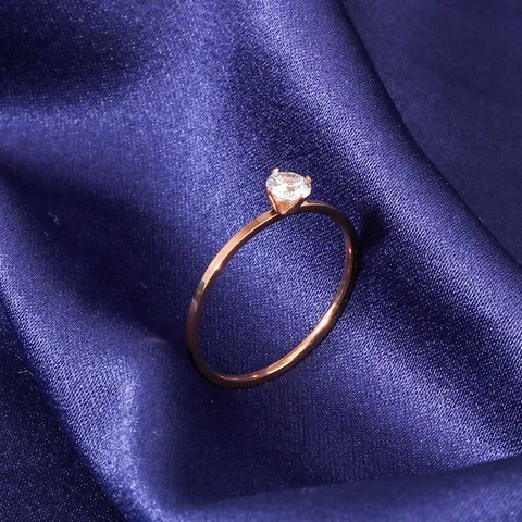 Minimalist Single Stone Zirconia Ring Women Titanium Steel Rose Gold Plated Fashion Stackable Finger Ring Jewelry