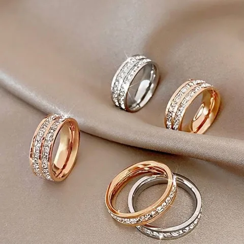 Titanium Steel Rhinestone Ring For Women Minimalist Design Eternity Band Ring Shiny Pave Finger Ring Daily Jewelry Gift