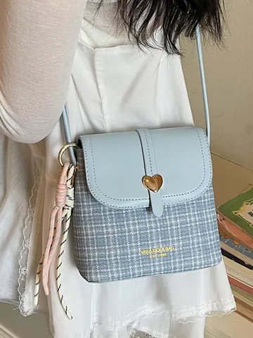 Fashion Women Patchwork Bucket Bag PU Leather Plaid Crossbody Bag Heart Buckle Daily Commute Trendy Shoulder Bag