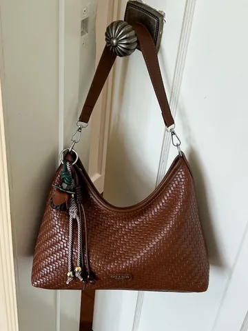 Woven Synthetic Leather Underarm Bag For Women Fashion Retro Minimalist Bucket Shoulder Bag For Daily Commuting Party