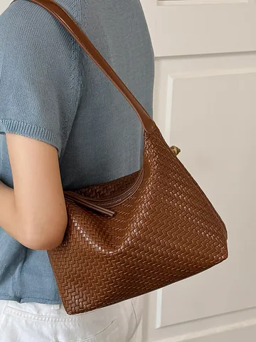 Women Woven Underarm Bag Minimalist PU Leather Pillow Shoulder Bag Handwoven Single Strap Crossbody Handbag Casual Commuting Bag