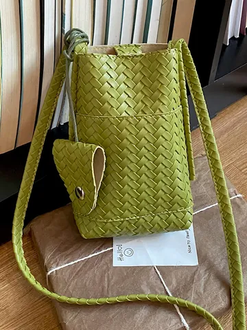 Borsa da Donna Mini per Cellulare in Pelle PU Intrecciata Borsa a Tracolla alla Moda con Piccolo Borsellino