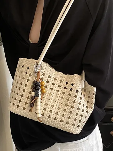 Women Hollow Woven Tote Bag PU Leather Handbag Large Capacity Casual Beach Vacation Shoulder Bag With Beaded Pendant