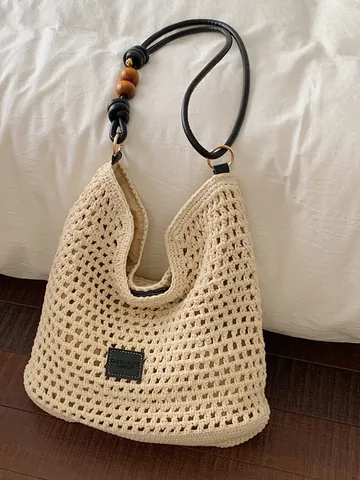Women Large Capacity Handwoven Straw Tote Bag Retro Crochet Beach Shoulder Bag With Wooden Beads Decoration Fashion Handbag