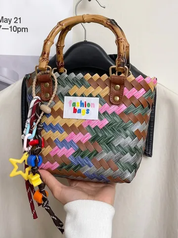 Bolso Tote para Mujer de Paja Tejido a Mano Con Asa de Bambú Gran Capacidad Bolso de Playa Con Colgante Colorido