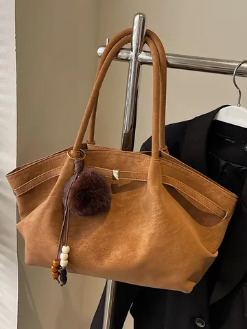 Vintage Pleated Tote Bag For Women Large Capacity PU Leather Shoulder Bag Retro Commuter Handbag With Pendant