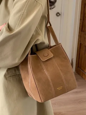 Women Retro PU Leather Bucket Bag Minimalist Contrast Stitching Shoulder Crossbody Bag Casual Spliced Handbag For Daily Use