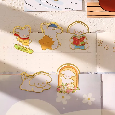 Schattige Cartoon Hond Panda Metalen Bladwijzer Emaille Verguld Stationery Student Beloning Cadeau Decoratieve Pagina Clip