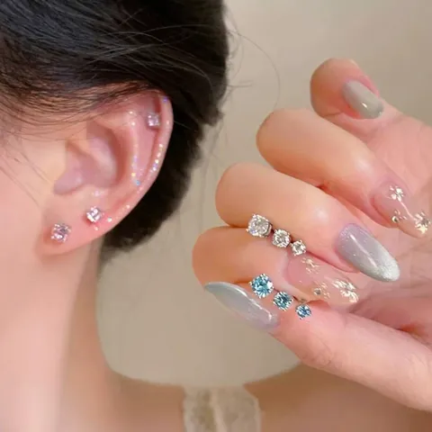 Fashion Sparkling Rhinestone Stud Earrings For Women 2026 New Copper Gold Plated Minimalist Geometric Round Ear Bone Studs Jewelry Gift