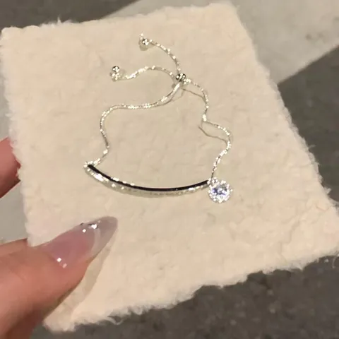 Koreanischer Stil Kupfer Strass Patchwork Armband Für Damen Glänzendes Vollständig Diamant Verstellbares Armband Luxus Rund Anhänger Temperament Handschmuck