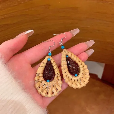 Ethnic Vintage Rattan Woven Water Drop Earrings Bohemian Handcrafted Dangle Earrings For Women Fashion Jewelry Retro Drop Earrings