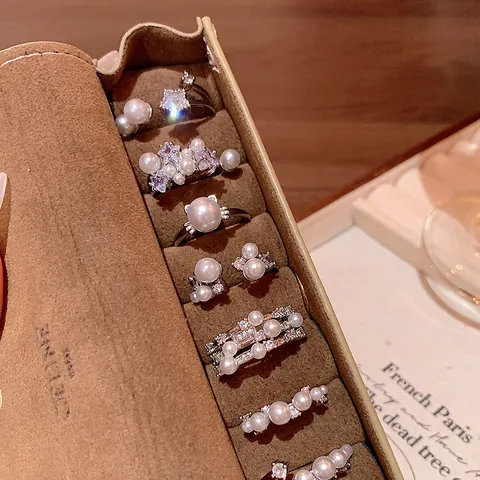 French Vintage Style Copper Artificial Pearl Rhinestone Ring For Women Light Luxury Adjustable Open Stacking Ring Jewelry
