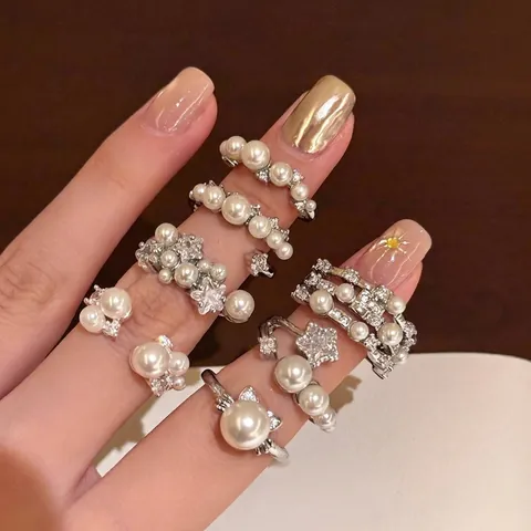 French Baroque Artificial Pearl Open Ring For Women Elegant Rhinestone Adjustable Alloy Finger Ring Retro Light Luxury Jewelry Accessories
