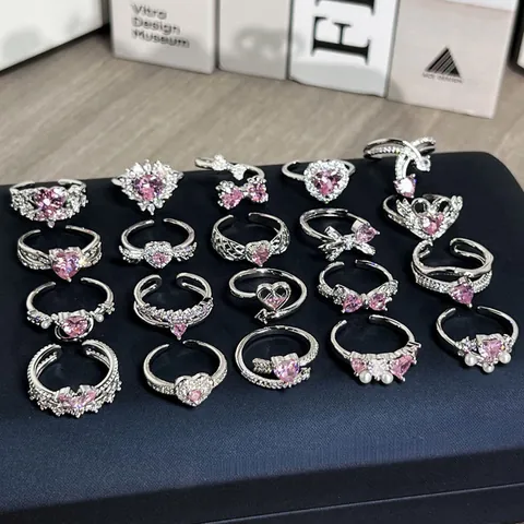 Dulce Anillo Abierto de Cobre y Circonia con Forma de Corazón Rosa Romántico Ajustable Joyería de Dedo Regalo de San Valentín para Mujer