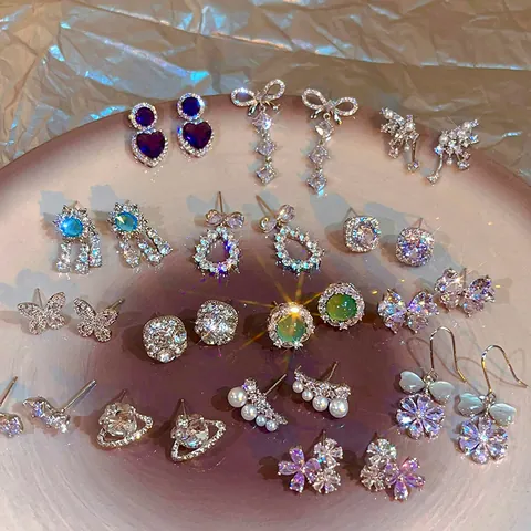 Korean Delicate Rhinestone Tassel Heart Earrings For Women Light Luxury Butterfly Flower Long Drop Dangle Earrings Jewelry Gift