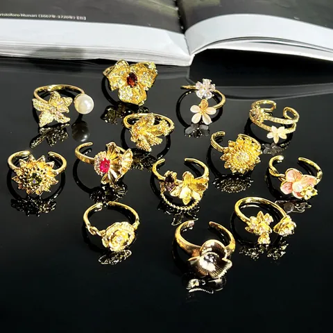 Baroque Vintage 3D Flower Open Ring For Women Copper Inlaid Zirconia Artificial Pearl French Style Light Luxury Ring Jewelry