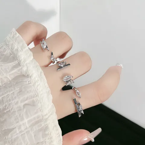Minimalist Copper Zirconia Open Ring For Women Elegant Marquise Cut Zircon Stone Adjustable Finger Ring Fashion Hand Jewelry