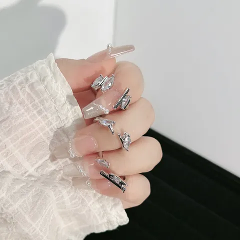 Minimalist Copper Zirconia Open Ring For Women Elegant Marquise Cut Zircon Stone Adjustable Finger Ring Fashion Hand Jewelry