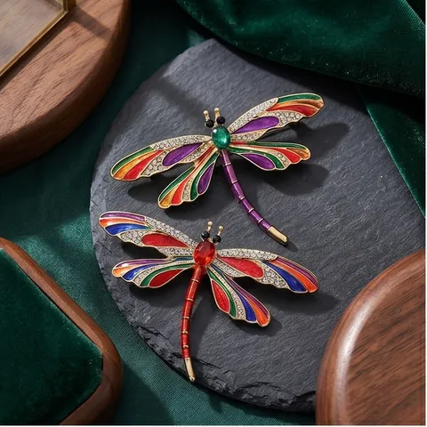 Vintage Zinc Alloy Dragonfly Brooch With Enamel Rhinestone For Women High-end Insect Lapel Pin Clothing Jewelry Accessories