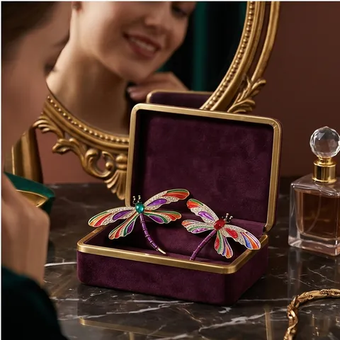 Vintage Zinc Alloy Dragonfly Brooch With Enamel Rhinestone For Women High-end Insect Lapel Pin Clothing Jewelry Accessories