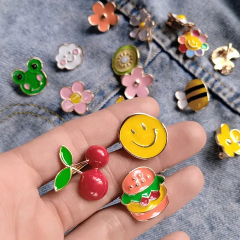 Cute Cartoon Enamel Drip Oil Brooches Alloy Flower Animal Fruit Pins For Kids Women Shirt Collar Anti-Exposure Pins Fashion Accessories