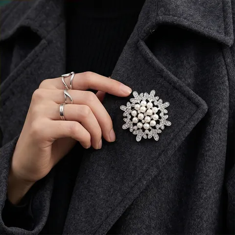 Elegant Alloy Rhinestone Artificial Pearl Brooch Pin For Women Suit Coat Accessories Commute Jewelry