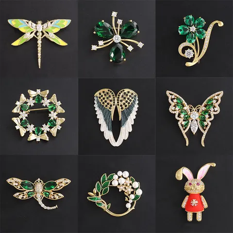 Vintage Copper Rhinestone Artificial Pearl Brooch Pin For Women Elegant Floral Insect Dragonfly Butterfly Honeybee Gardenia Brooch Jewelry Gift