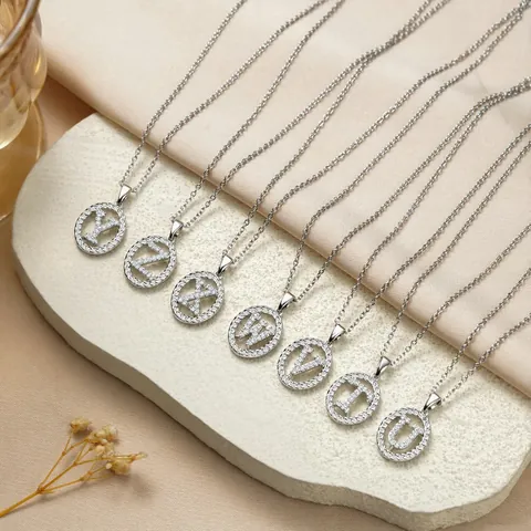 Silver-Plated Copper Zirconia Initial Letter Pendant Necklace For Women Elegant Minimalist Dainty Alphabet Necklace High-End Daily Jewelry